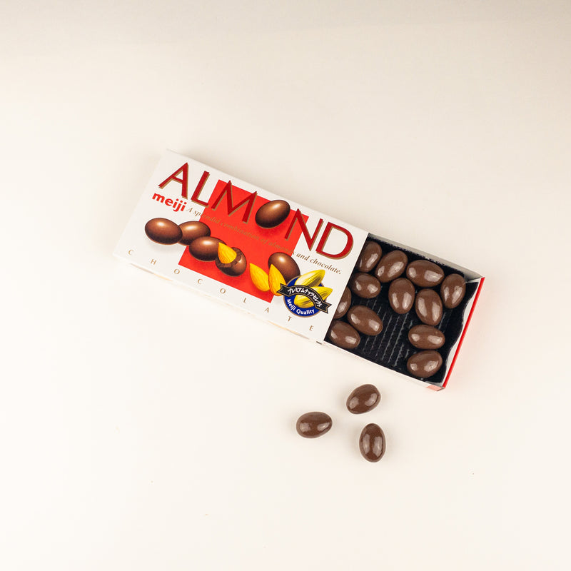 <!--1200--!>Chocolate Almonds